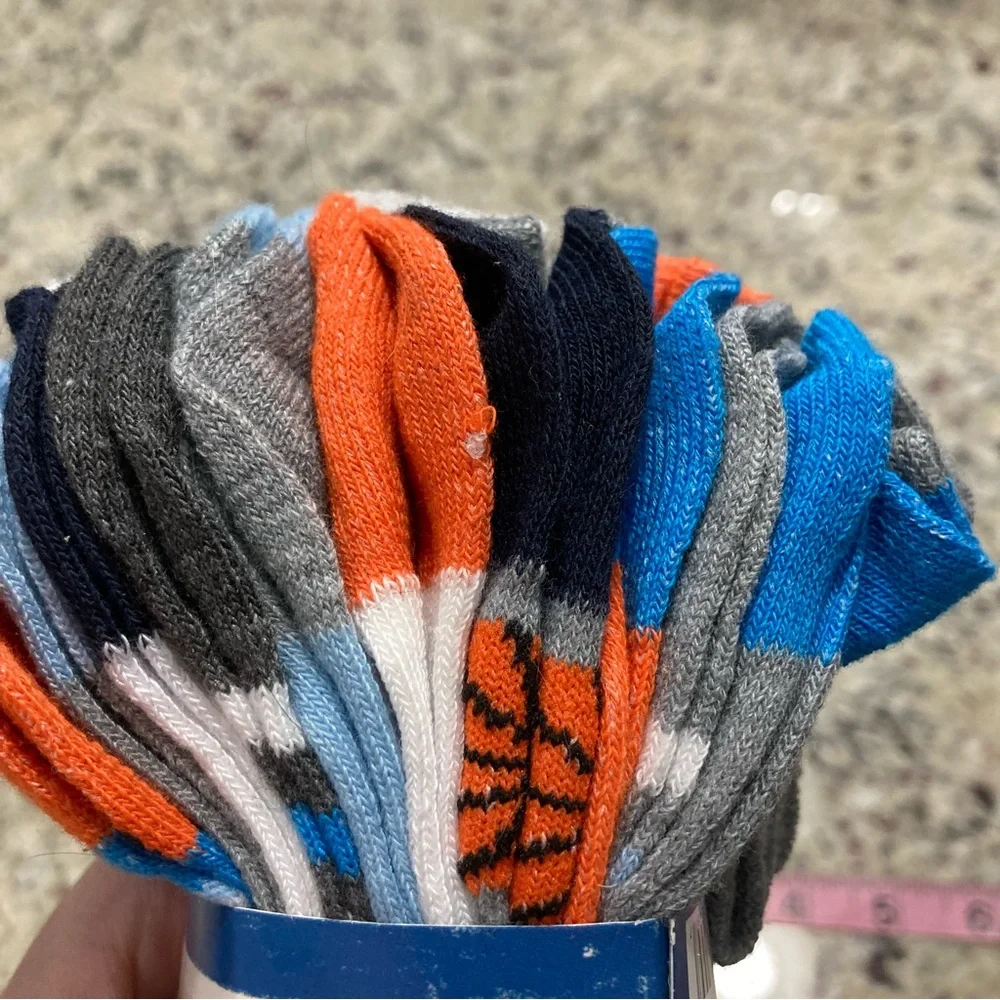 Highland Originals boys low cut 10 pairs of socks size 10.5-4 New with tag